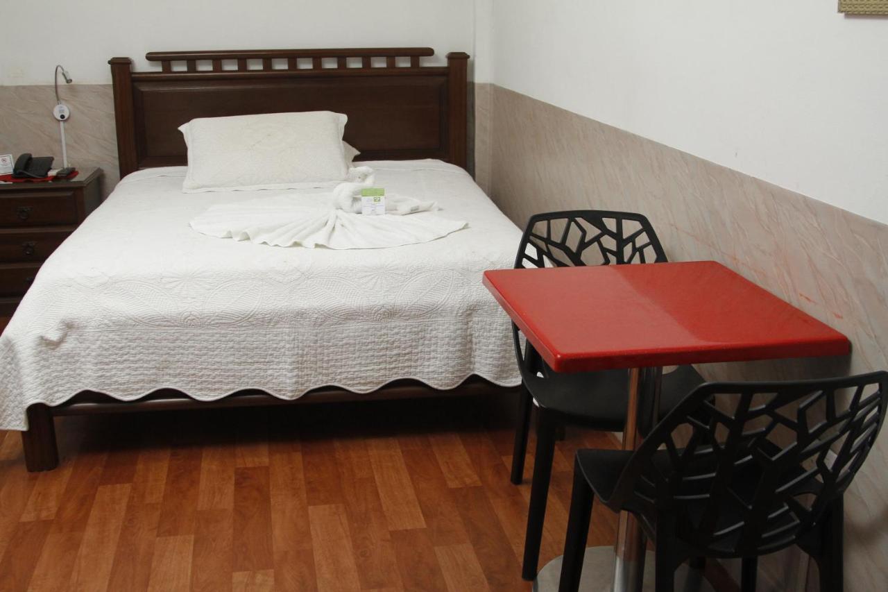 سانتا كروز دي لا سي Buen Retiro Apart Hotel المظهر الخارجي الصورة